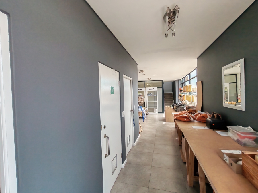 To Let Commercial Property for Rent in Firgrove Western Cape